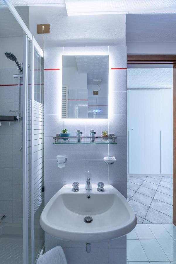 Апартаменти Centro Storico - Leonardo House Бергамо Екстер'єр фото